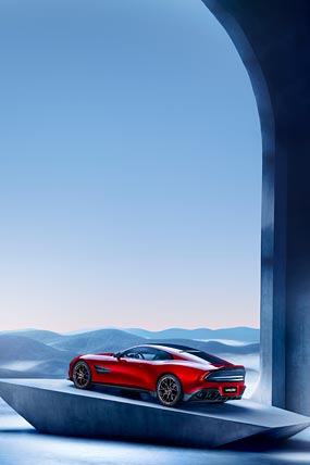 2025 Aston Martin Vanquish phone wallpaper thumbnail.