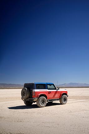 2025 Ford Bronco Stroppe Special Edition phone wallpaper thumbnail.