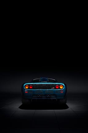 1993 McLaren F1 phone wallpaper thumbnail.