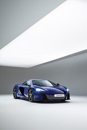 2015 McLaren 650S phone wallpaper thumbnail.