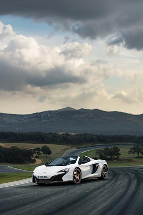 2015 McLaren 650S Spider phone wallpaper thumbnail.