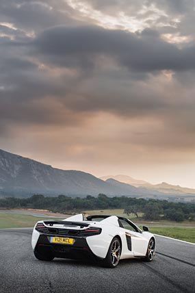 2015 McLaren 650S Spider phone wallpaper thumbnail.