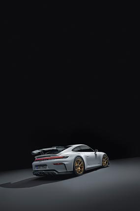 2025 Porsche 911 GT3 phone wallpaper thumbnail.