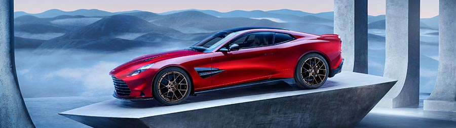 2025 Aston Martin Vanquish super ultrawide wallpaper thumbnail.