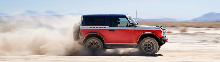 2025 Ford Bronco Stroppe Special Edition super ultrawide wallpaper thumbnail.