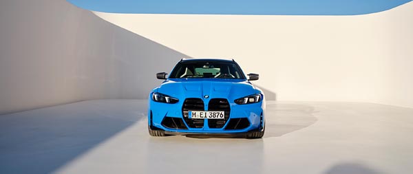 2025 BMW M3 Competition super ultrawide wallpaper thumbnail.