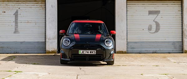 2025 Mini John Cooper Works Electric super ultrawide wallpaper thumbnail.