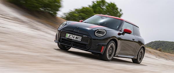 2025 Mini John Cooper Works Electric super ultrawide wallpaper thumbnail.