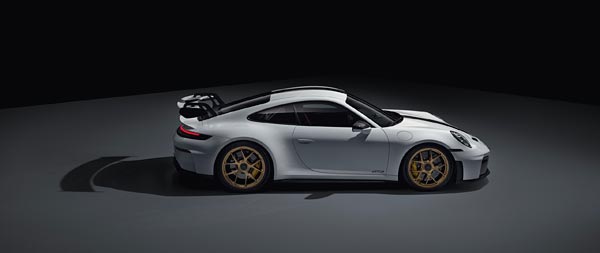 2025 Porsche 911 GT3 super ultrawide wallpaper thumbnail.