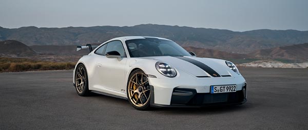 2025 Porsche 911 GT3 super ultrawide wallpaper thumbnail.