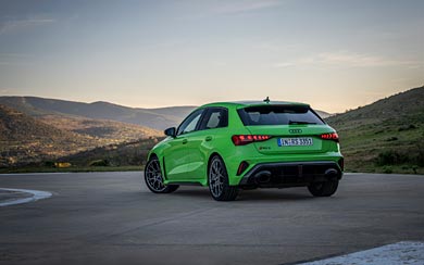 2025 Audi RS3 Sportback wallpaper thumbnail.