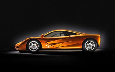 1993 McLaren F1 wallpaper thumbnail.