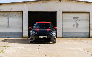 2025 Mini John Cooper Works Electric wallpaper thumbnail.