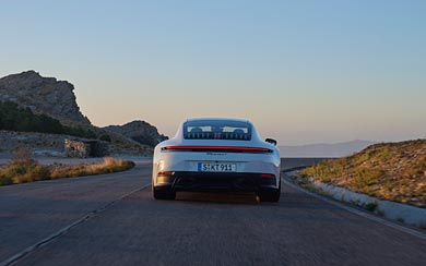 2025 Porsche 911 Carrera T wallpaper thumbnail.