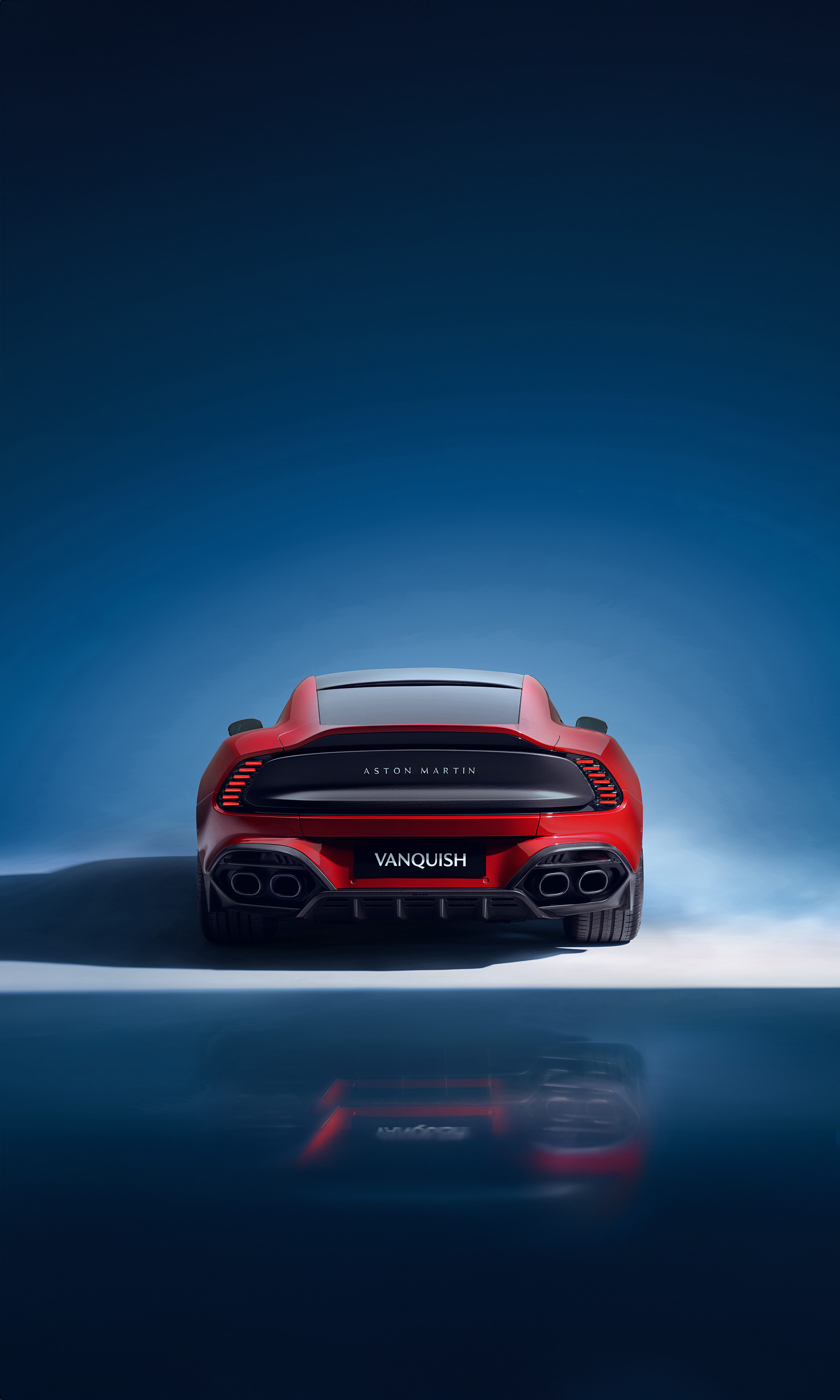  2025 Aston Martin Vanquish Wallpaper.