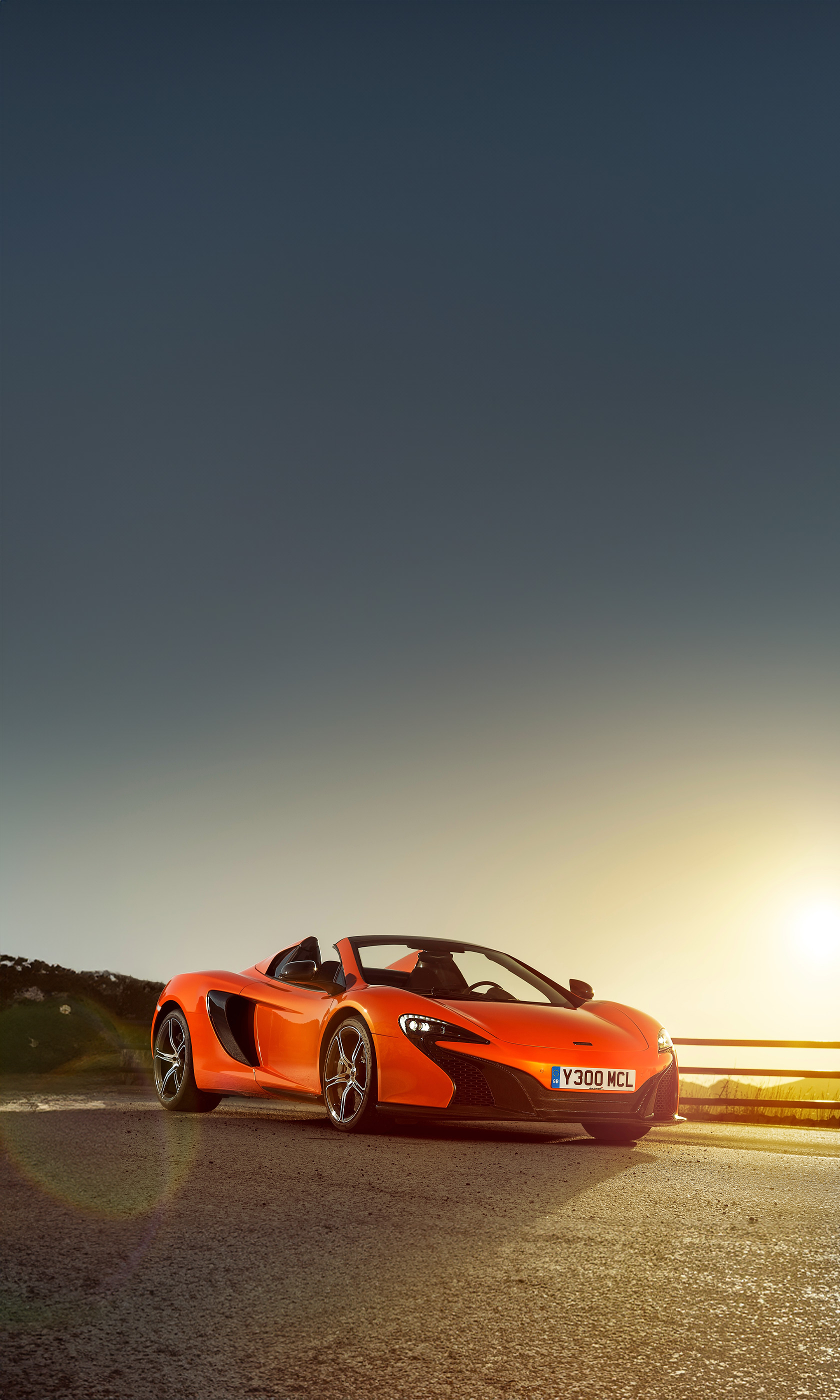  2015 McLaren 650S Spider Wallpaper.