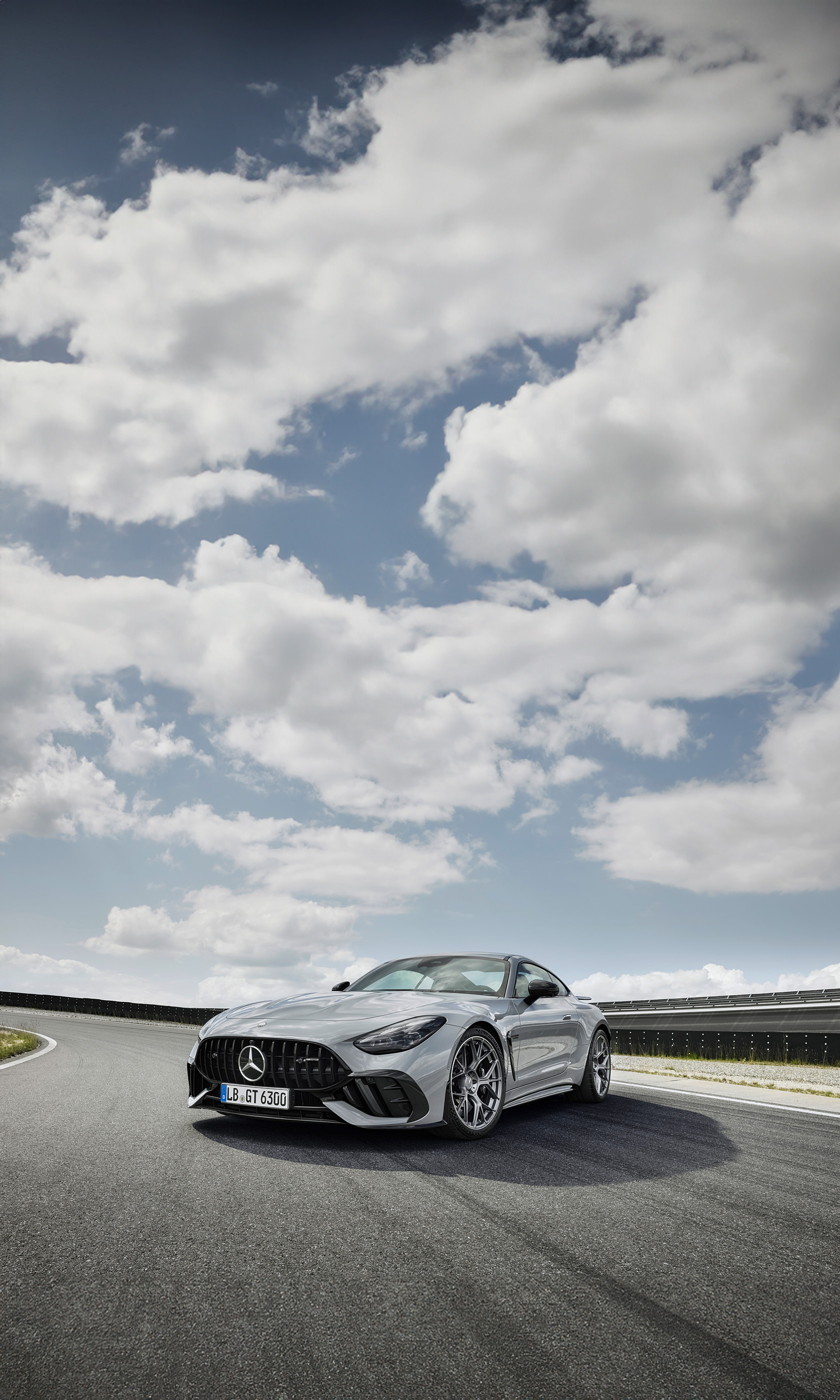  2025 Mercedes-AMG GT63 PRO Wallpaper.