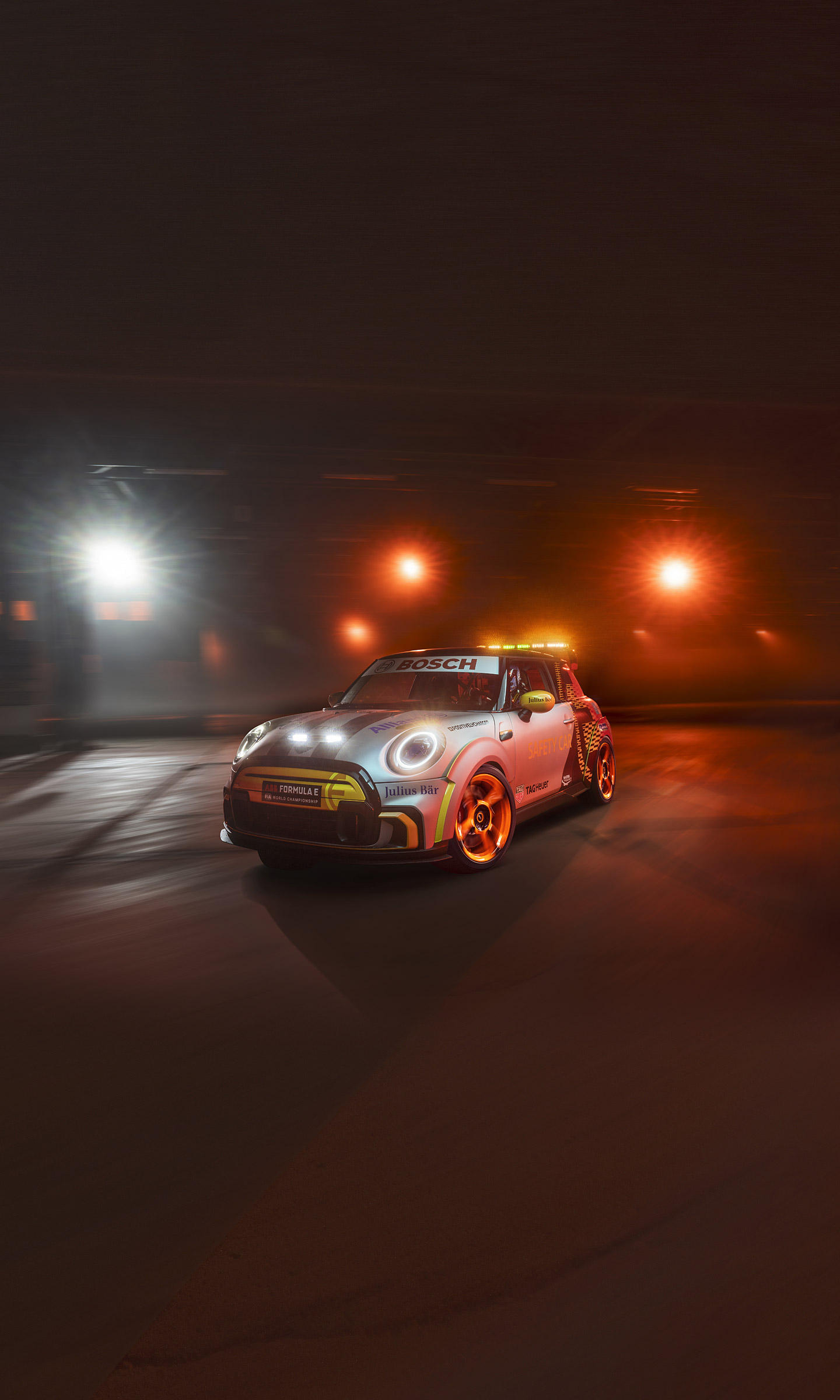  2021 Mini Electric Pacesetter Wallpaper.