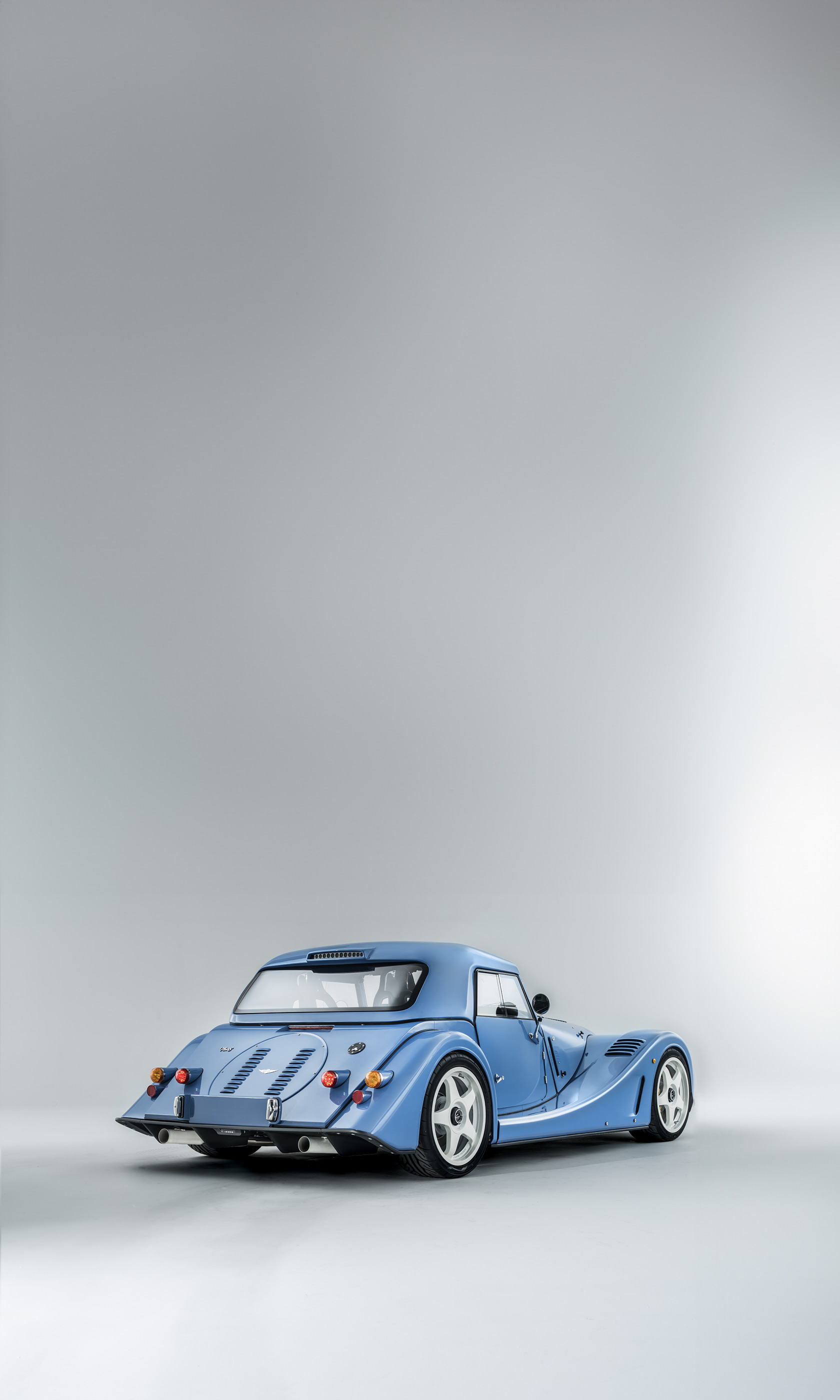  2022 Morgan Plus 8 GTR Wallpaper.