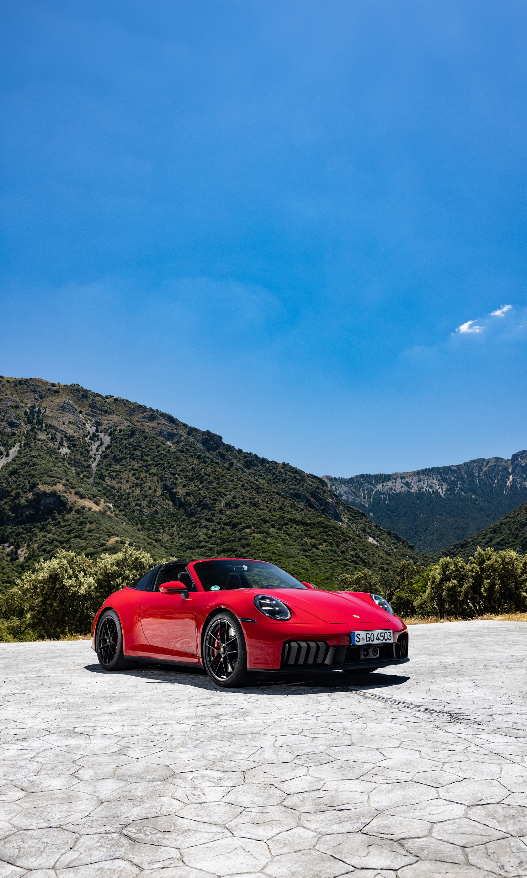  2025 Porsche 911 Targa 4 GTS Wallpaper.