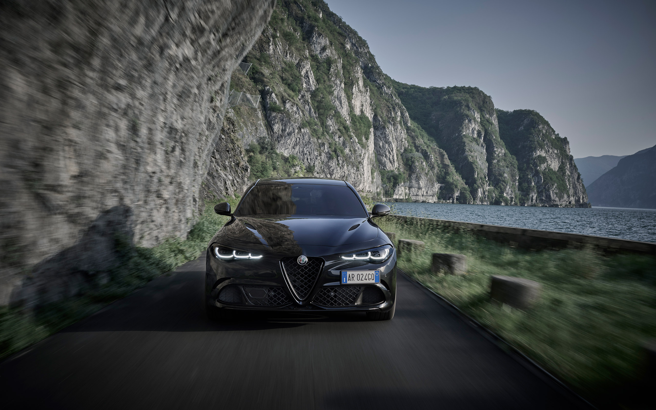  2024 Alfa Romeo Giulia Quadrifoglio Super Sport Wallpaper.