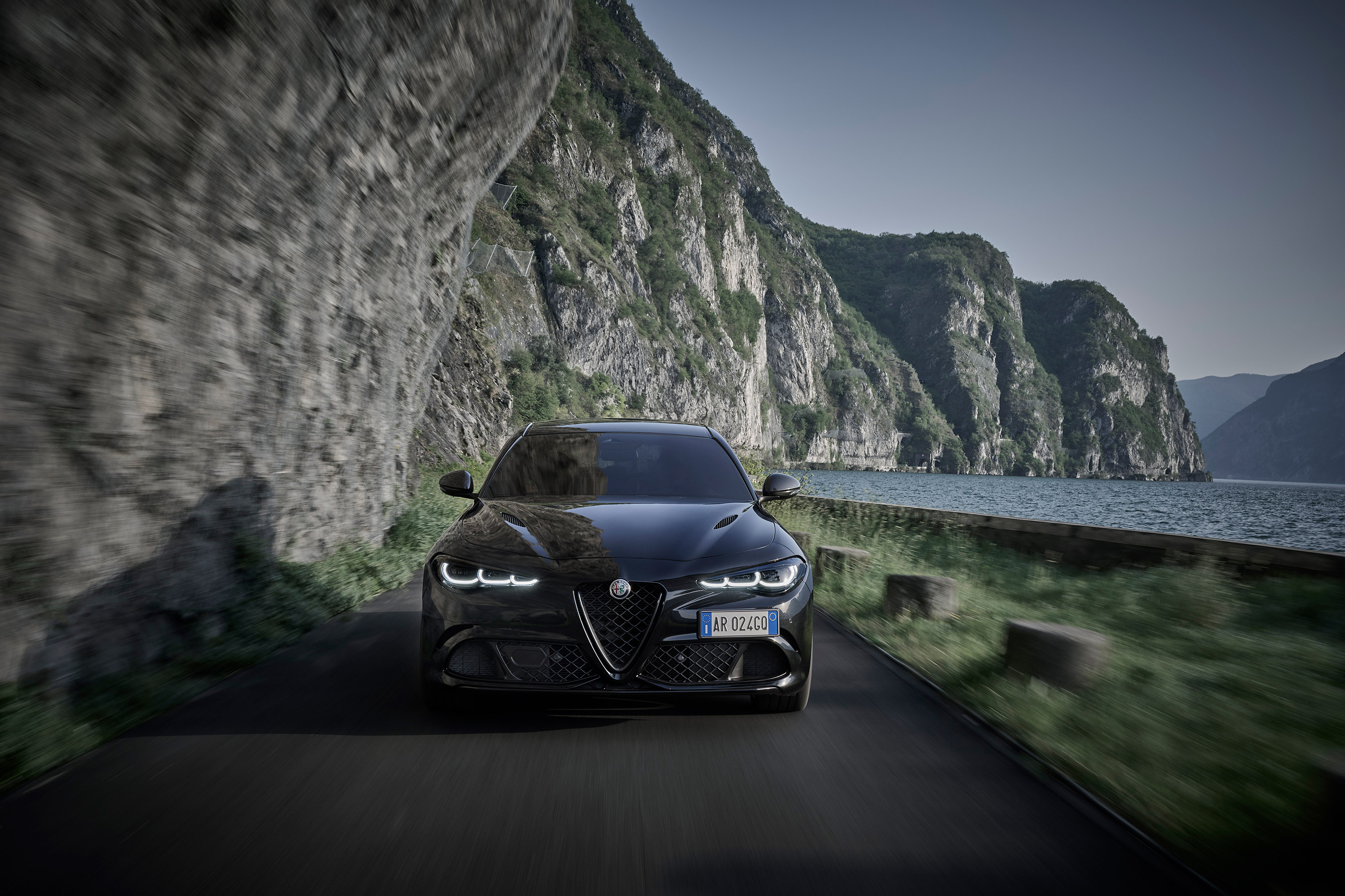  2024 Alfa Romeo Giulia Quadrifoglio Super Sport Wallpaper.