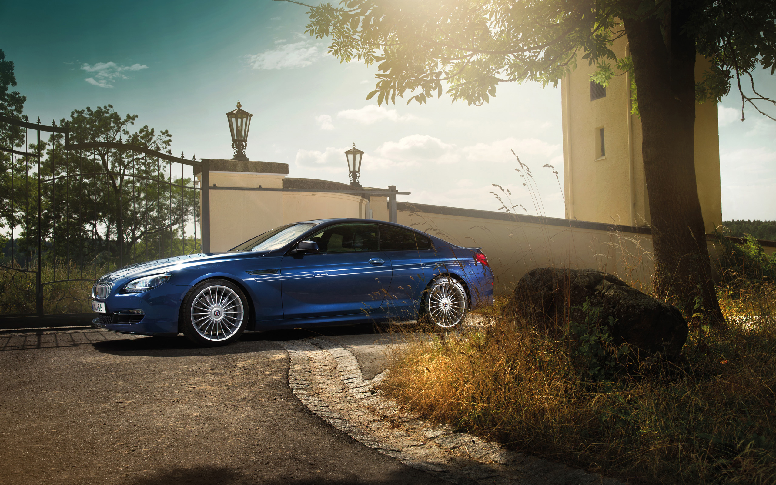  2013 Alpina B6 Biturbo Wallpaper.