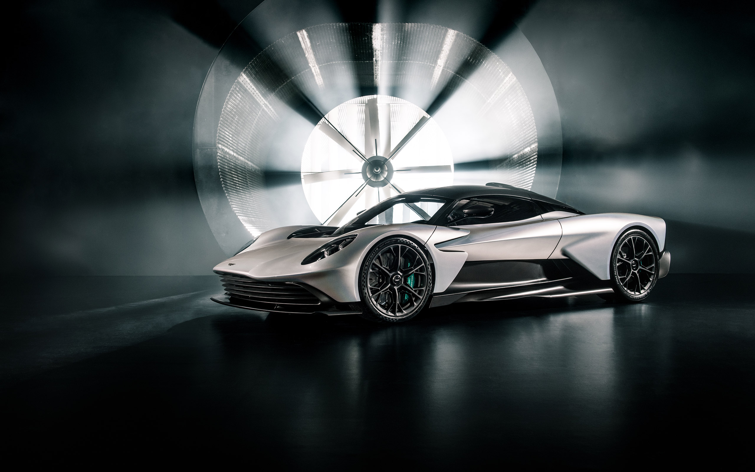  2024 Aston Martin Valhalla Wallpaper.