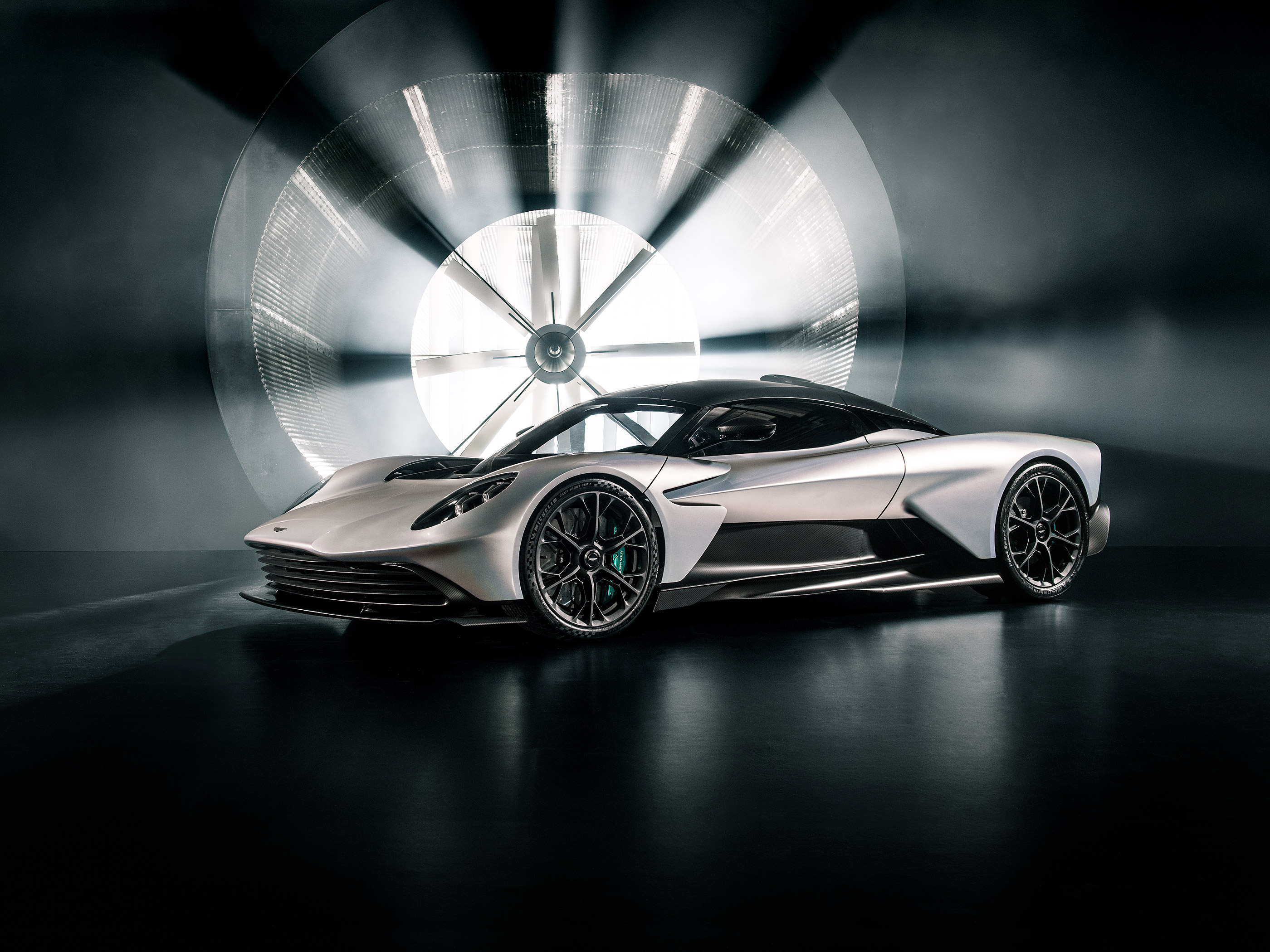  2024 Aston Martin Valhalla Wallpaper.