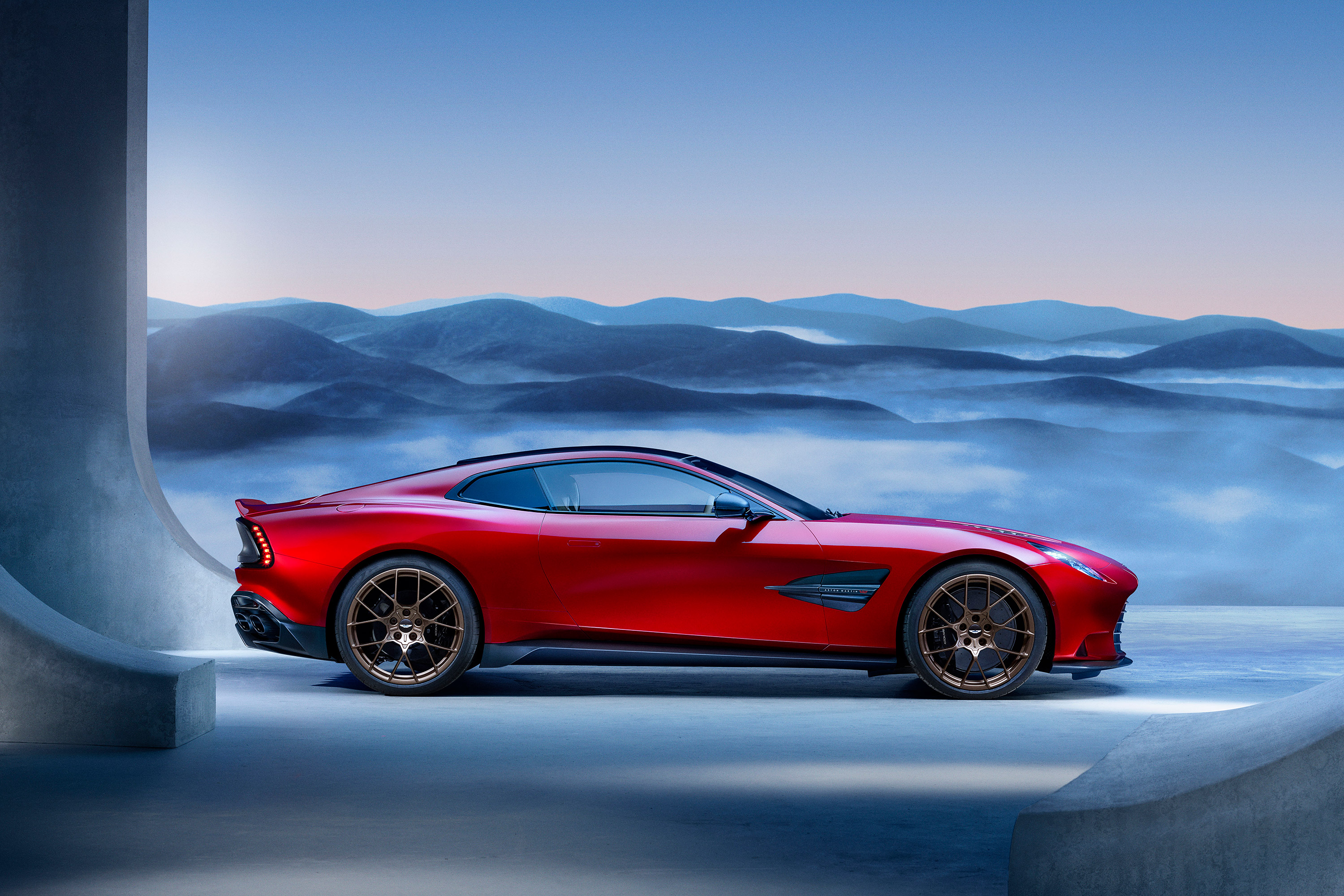  2025 Aston Martin Vanquish Wallpaper.