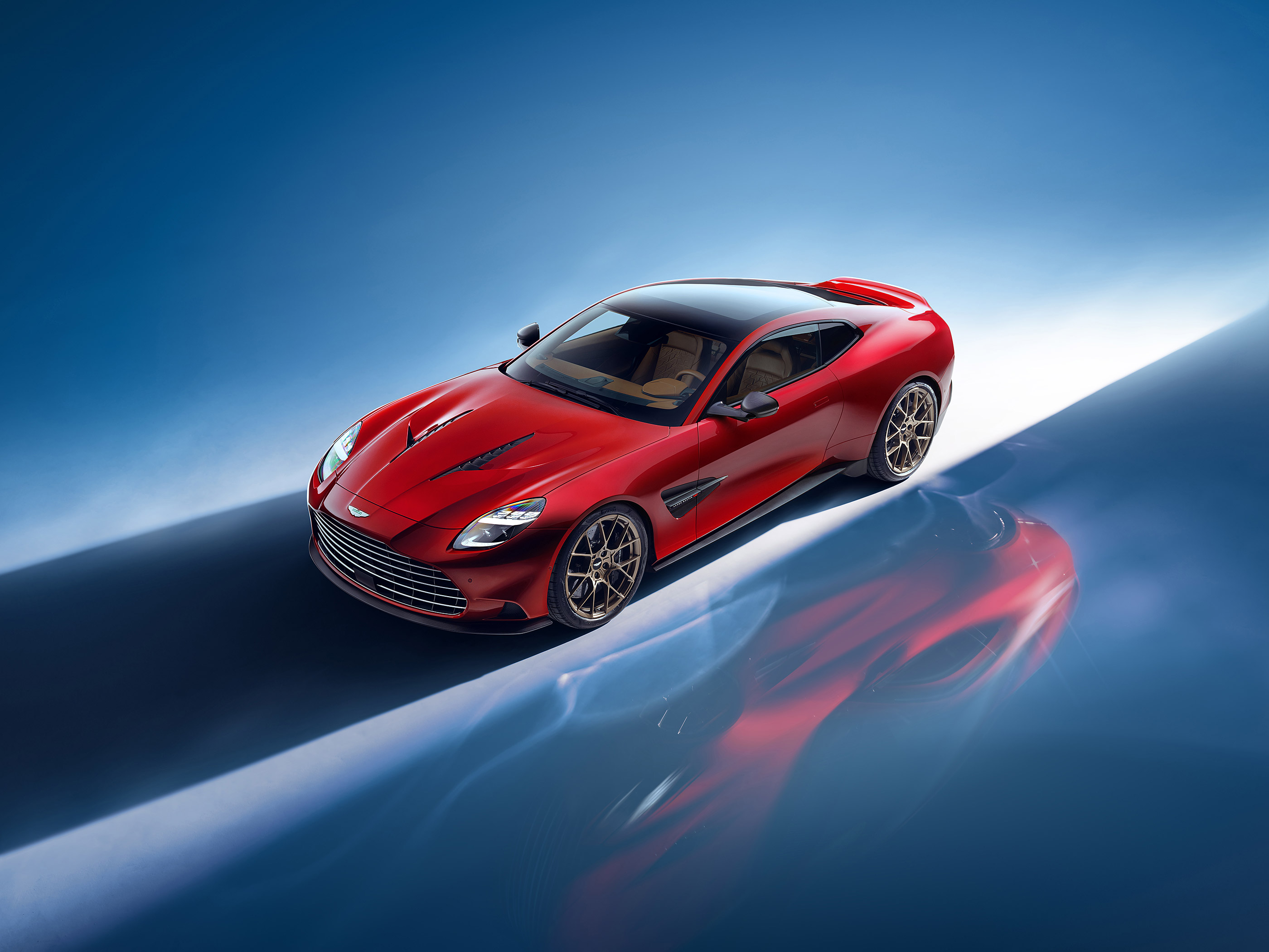  2025 Aston Martin Vanquish Wallpaper.