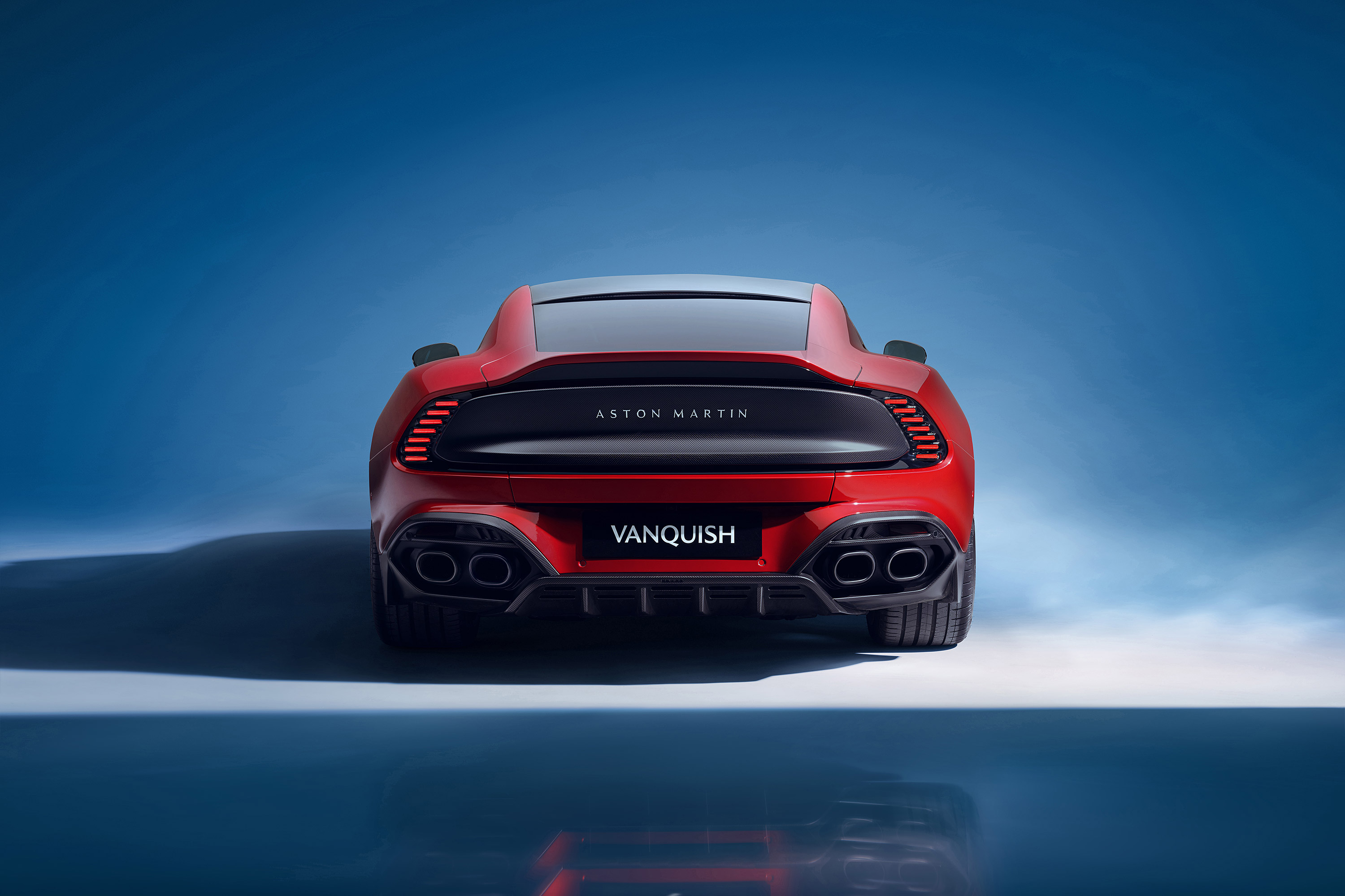  2025 Aston Martin Vanquish Wallpaper.