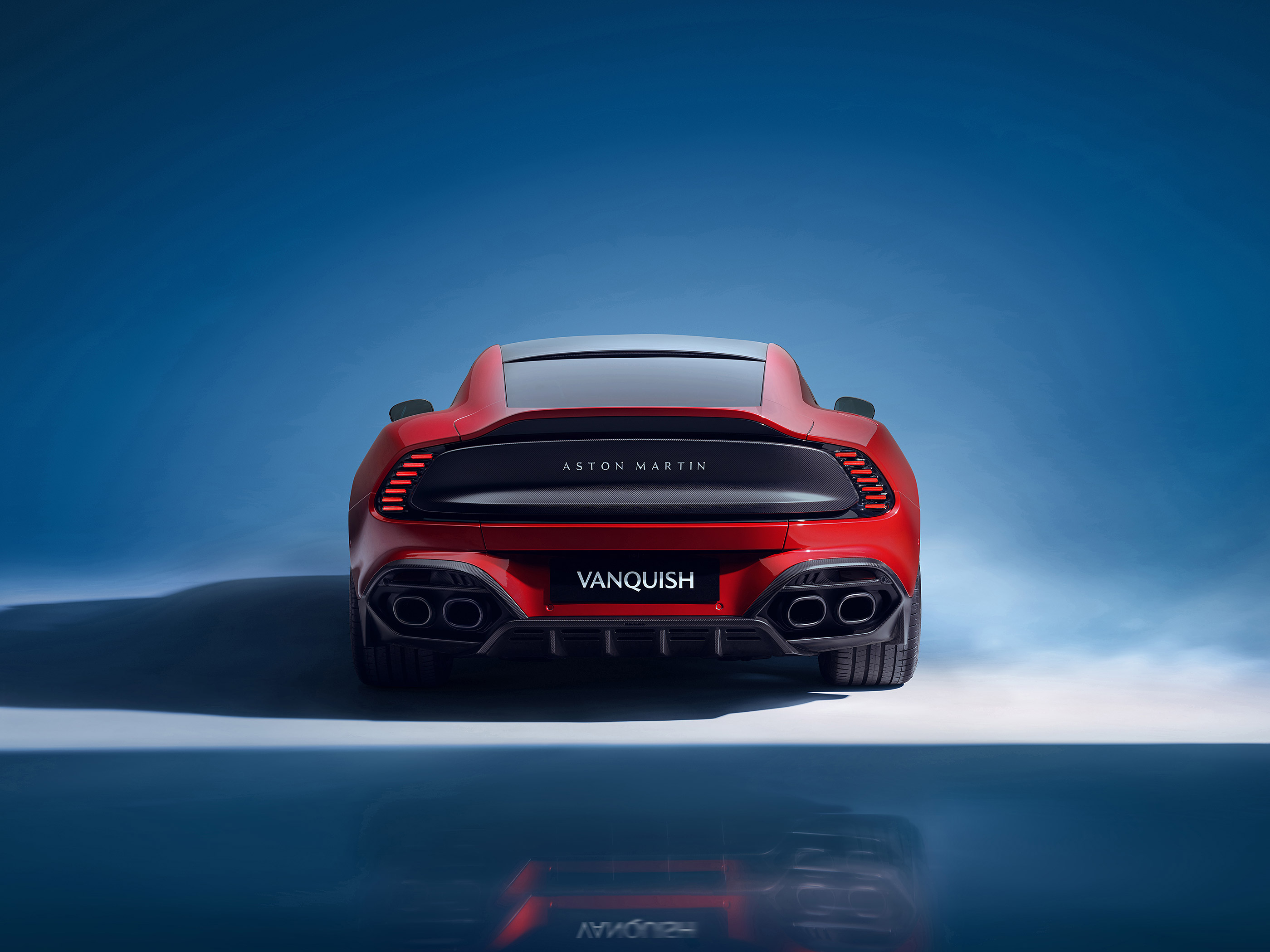  2025 Aston Martin Vanquish Wallpaper.