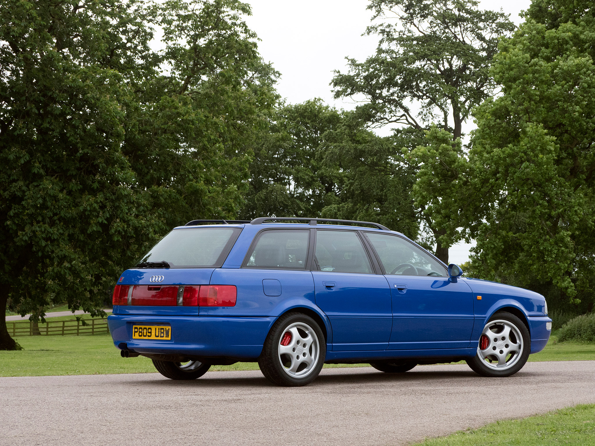  1995 Audi RS2 Wallpaper.