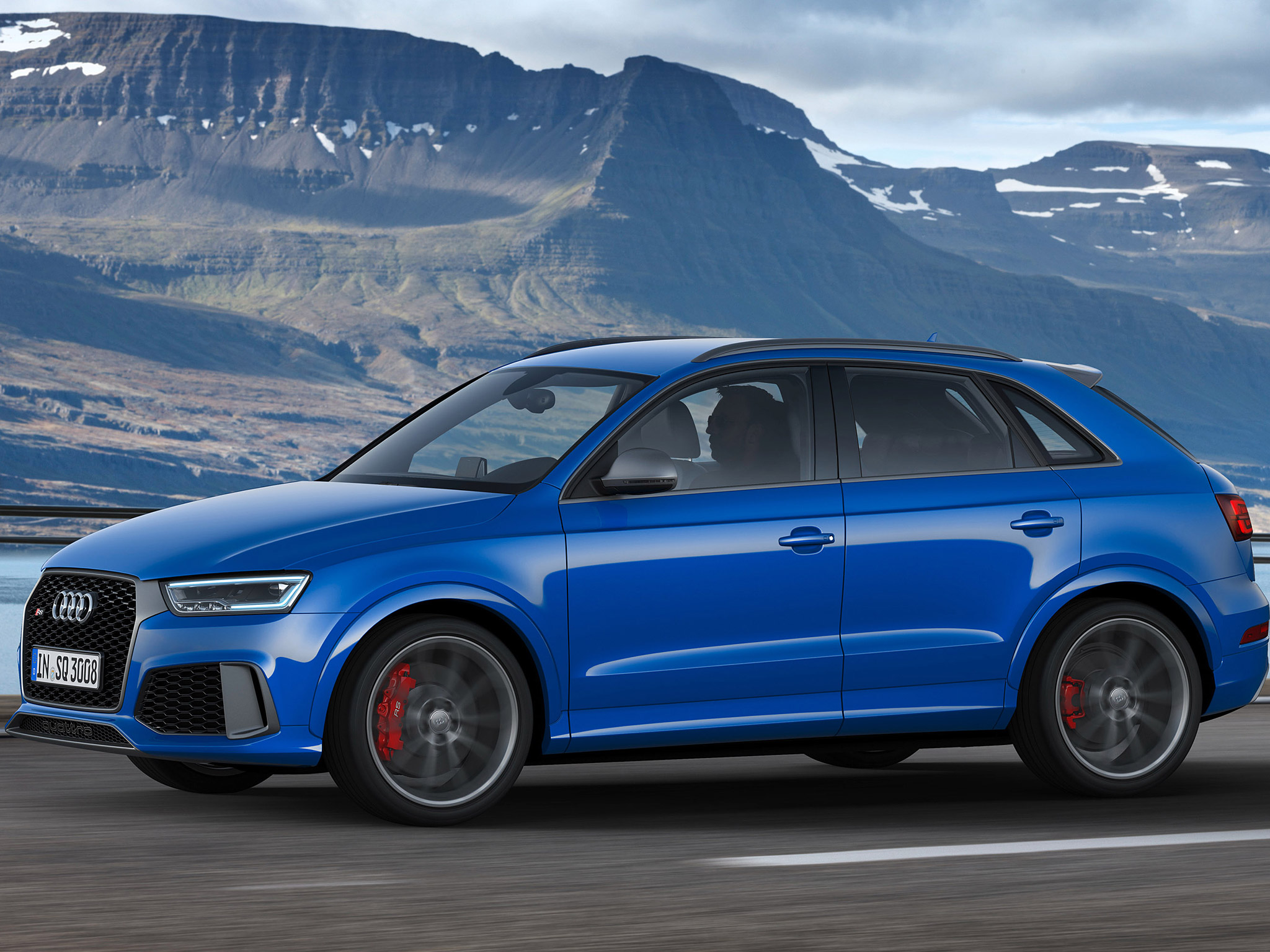  2017 Audi RS Q3 Performance Wallpaper.