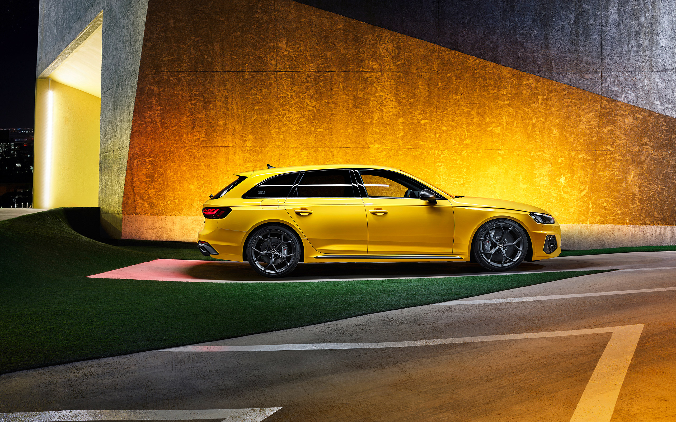  2024 Audi RS4 Avant 25 Years Edition Wallpaper.