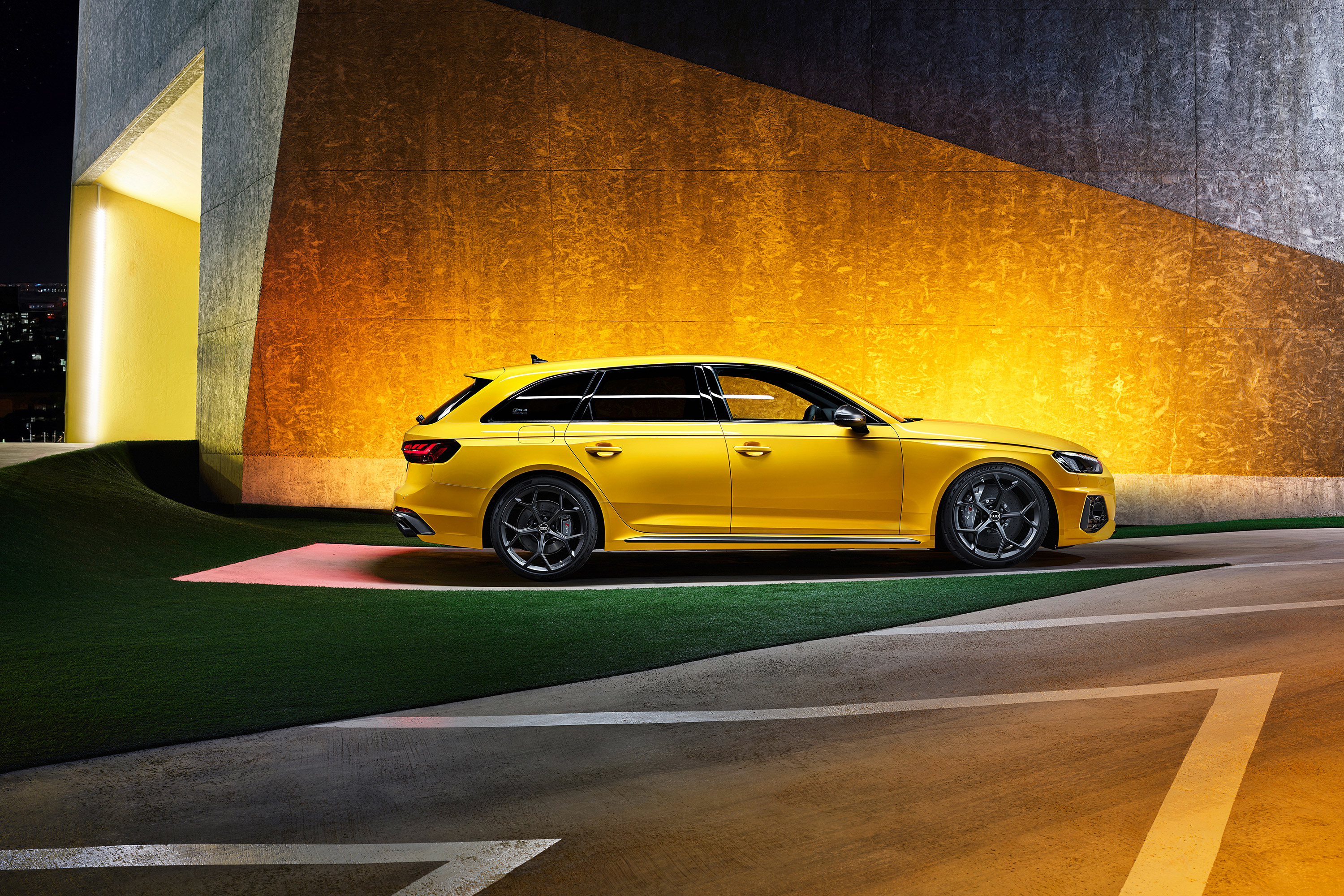  2024 Audi RS4 Avant 25 Years Edition Wallpaper.