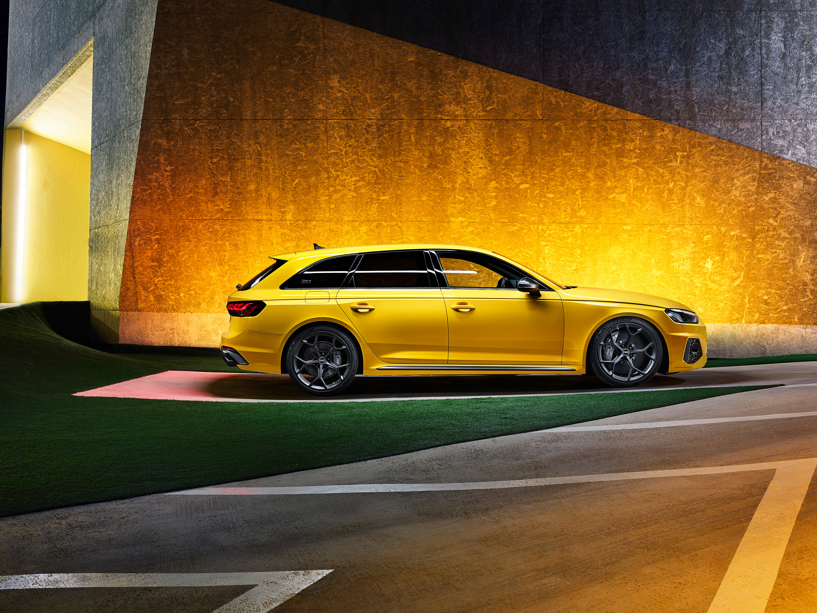  2024 Audi RS4 Avant 25 Years Edition Wallpaper.