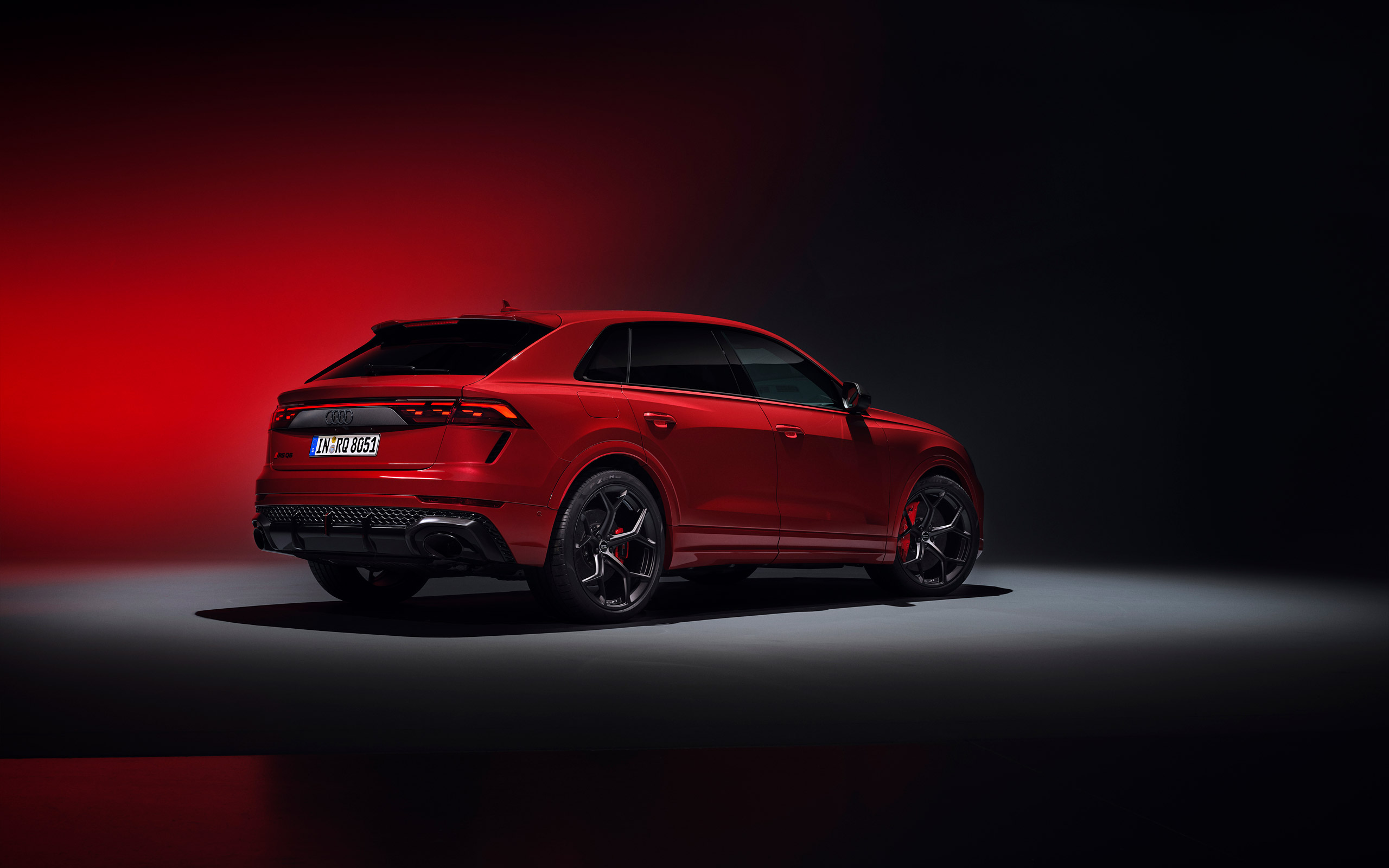  2025 Audi RS Q8 Performance Wallpaper.