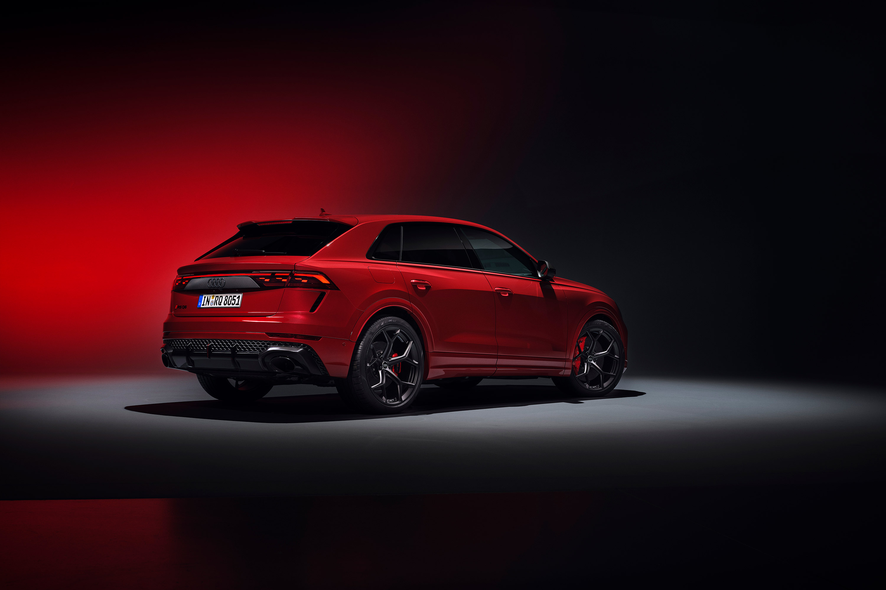  2025 Audi RS Q8 Performance Wallpaper.