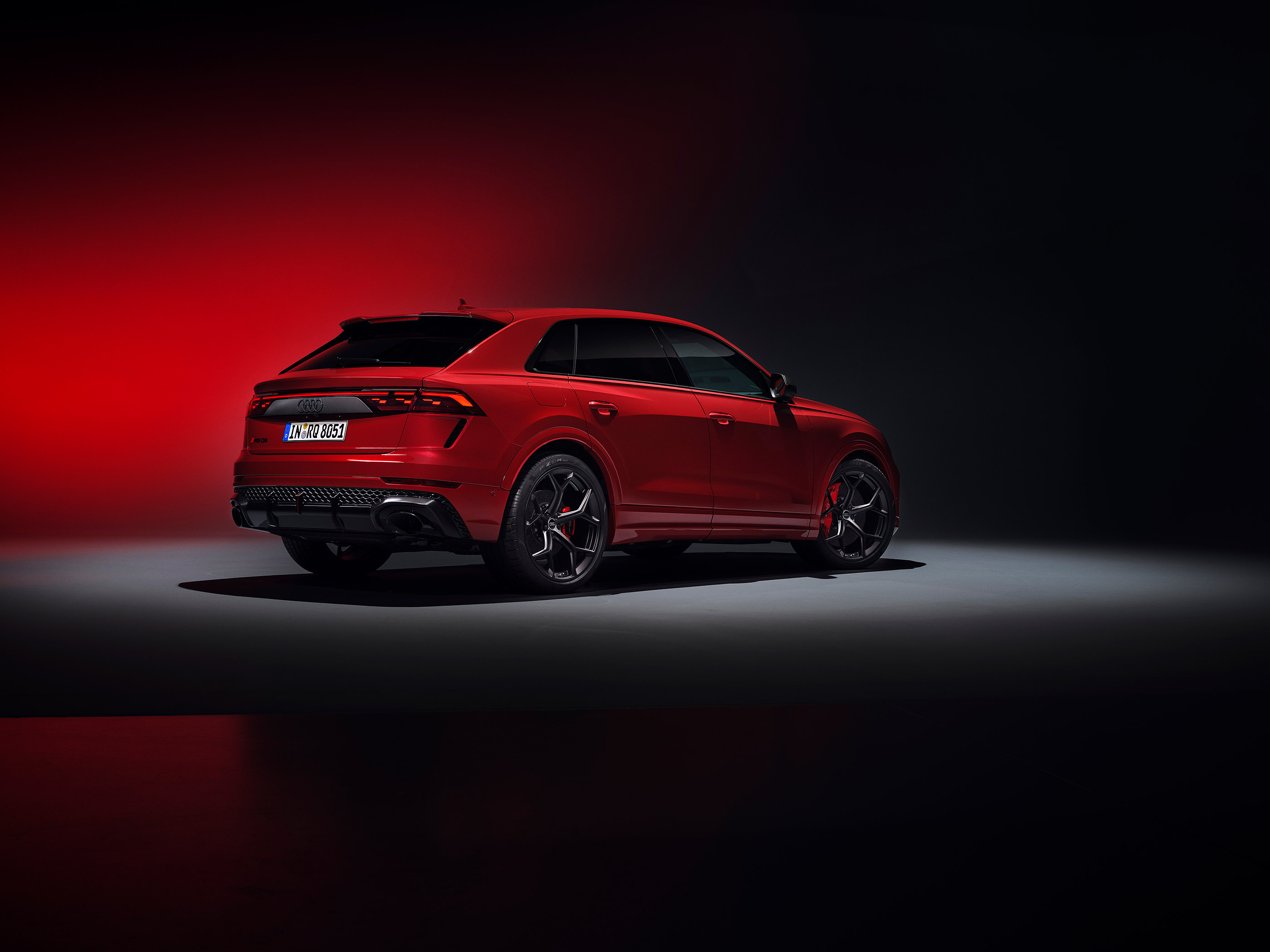  2025 Audi RS Q8 Performance Wallpaper.