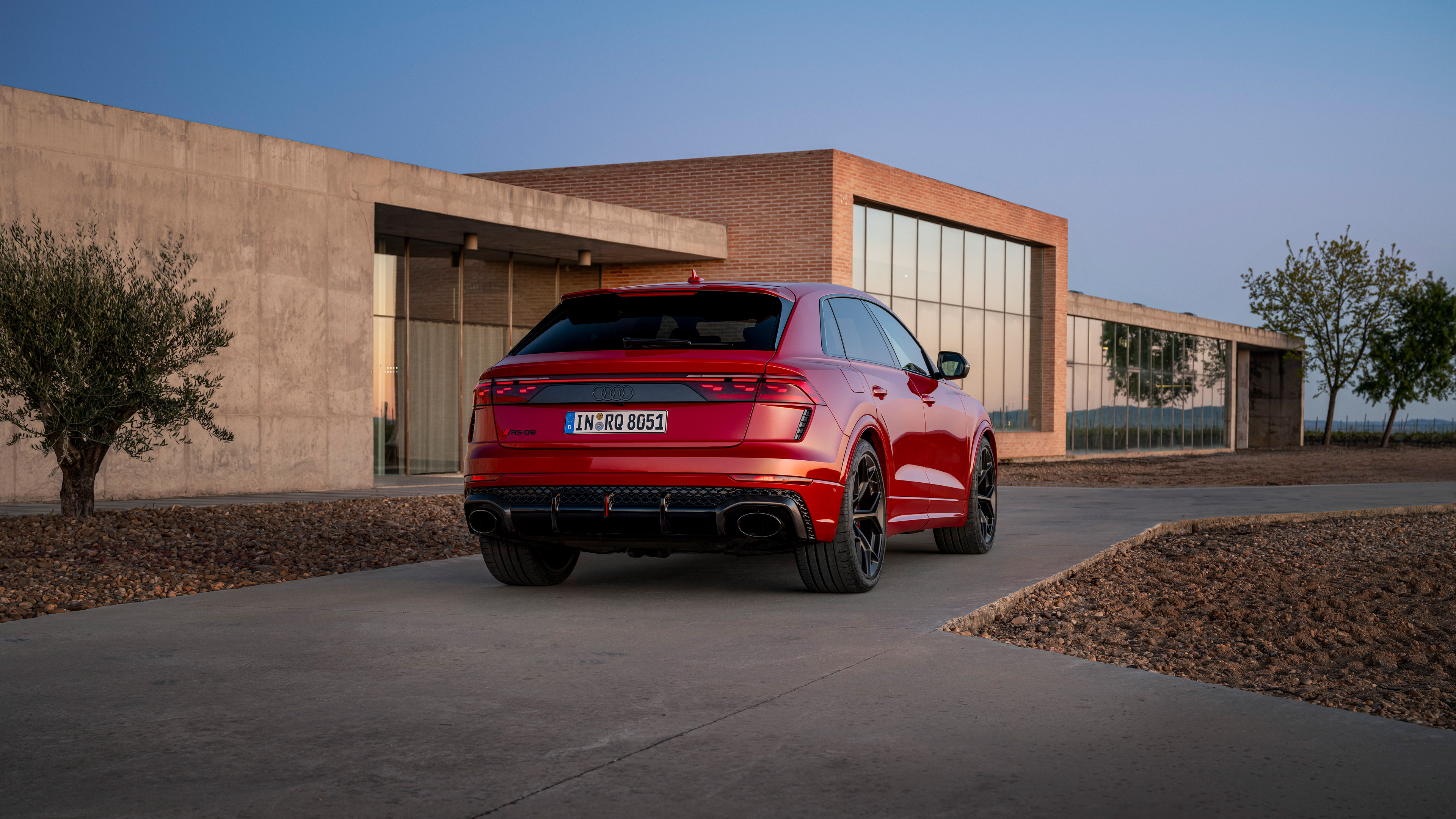  2025 Audi RS Q8 Performance Wallpaper.