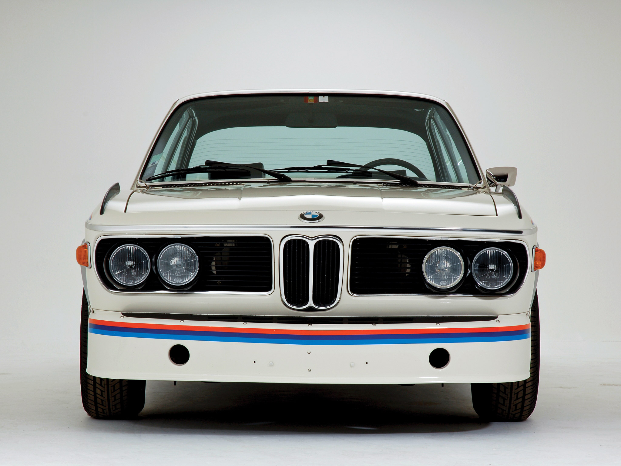  1973 BMW 3.0 CSL E9 Wallpaper.