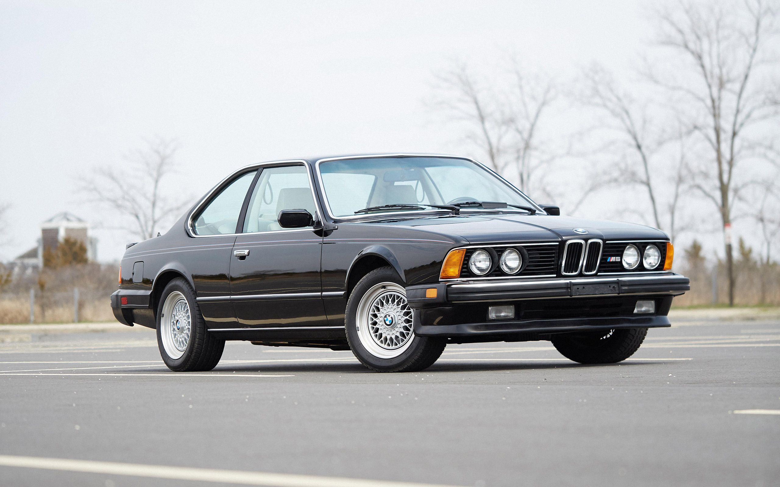  1987 BMW M635 CSi Wallpaper.