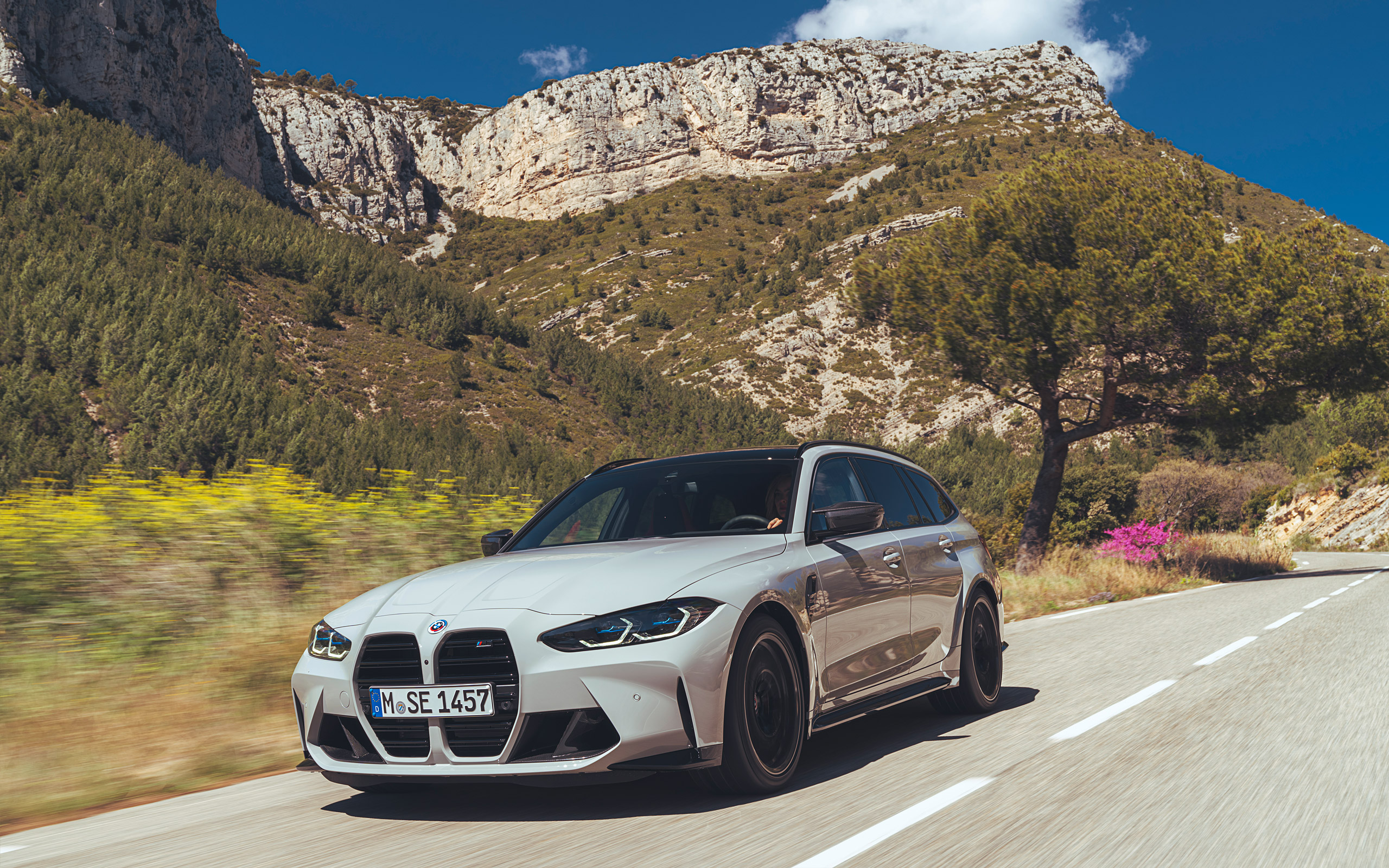  2023 BMW M3 Competition Touring Wallpaper.