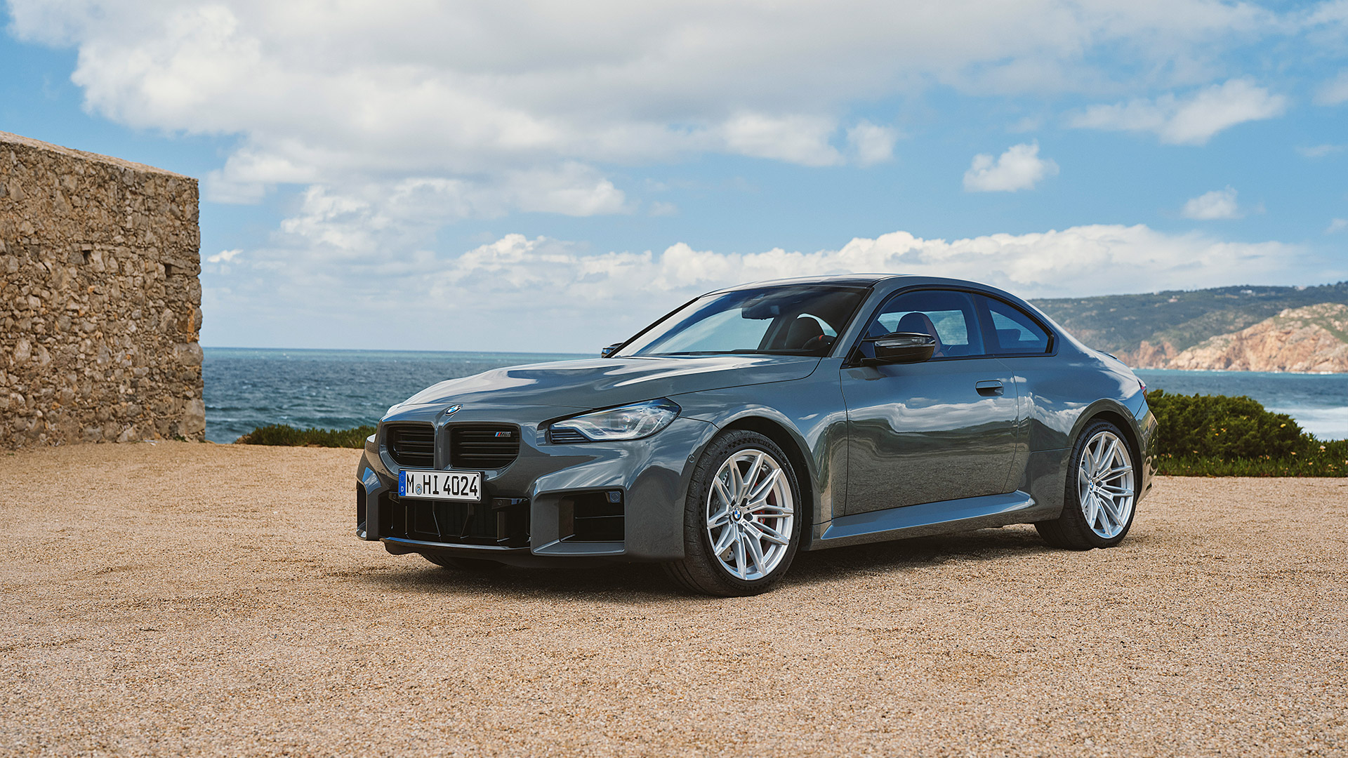  2025 BMW M2 Wallpaper.