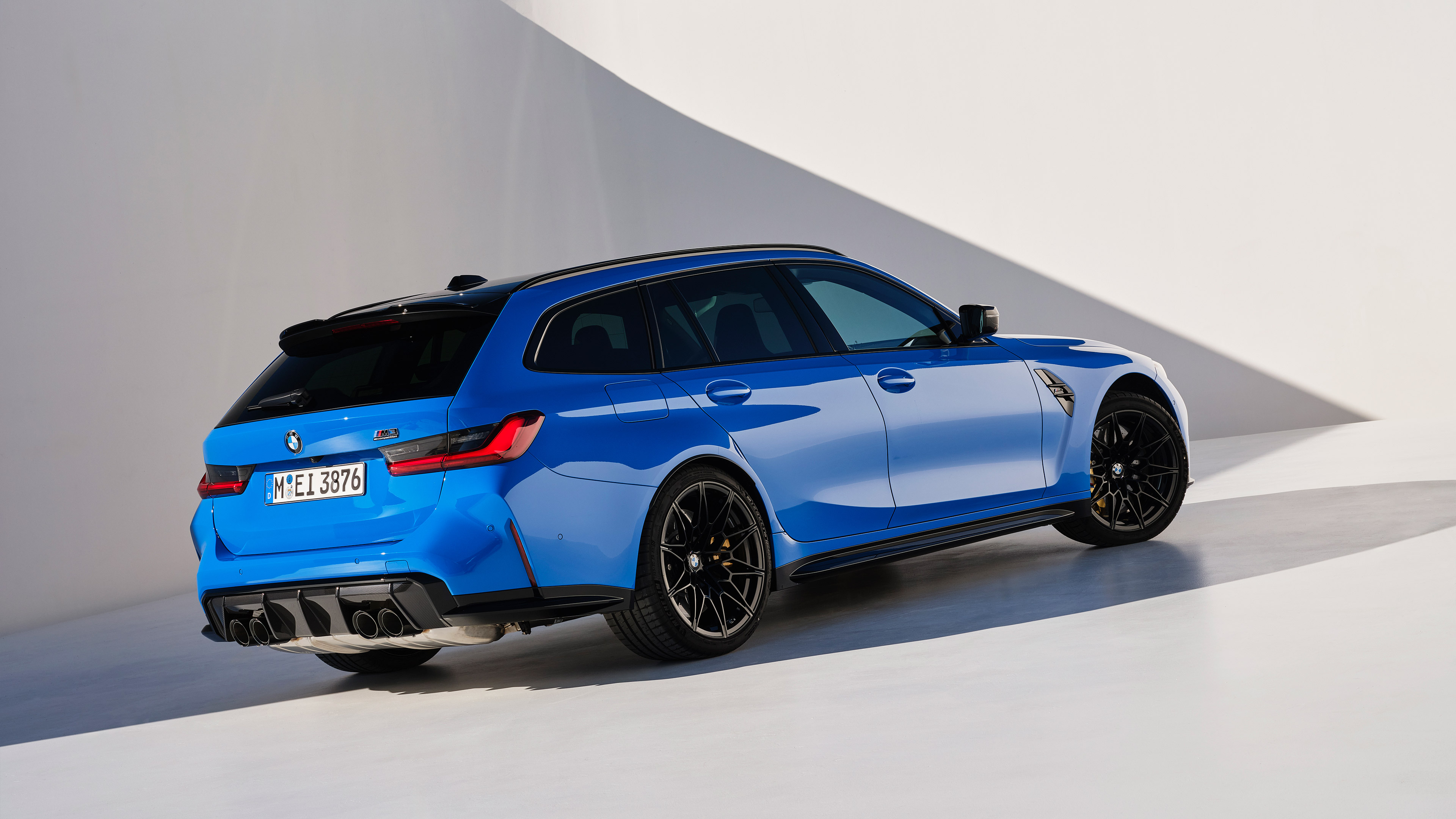  2025 BMW M3 Competition Wallpaper.