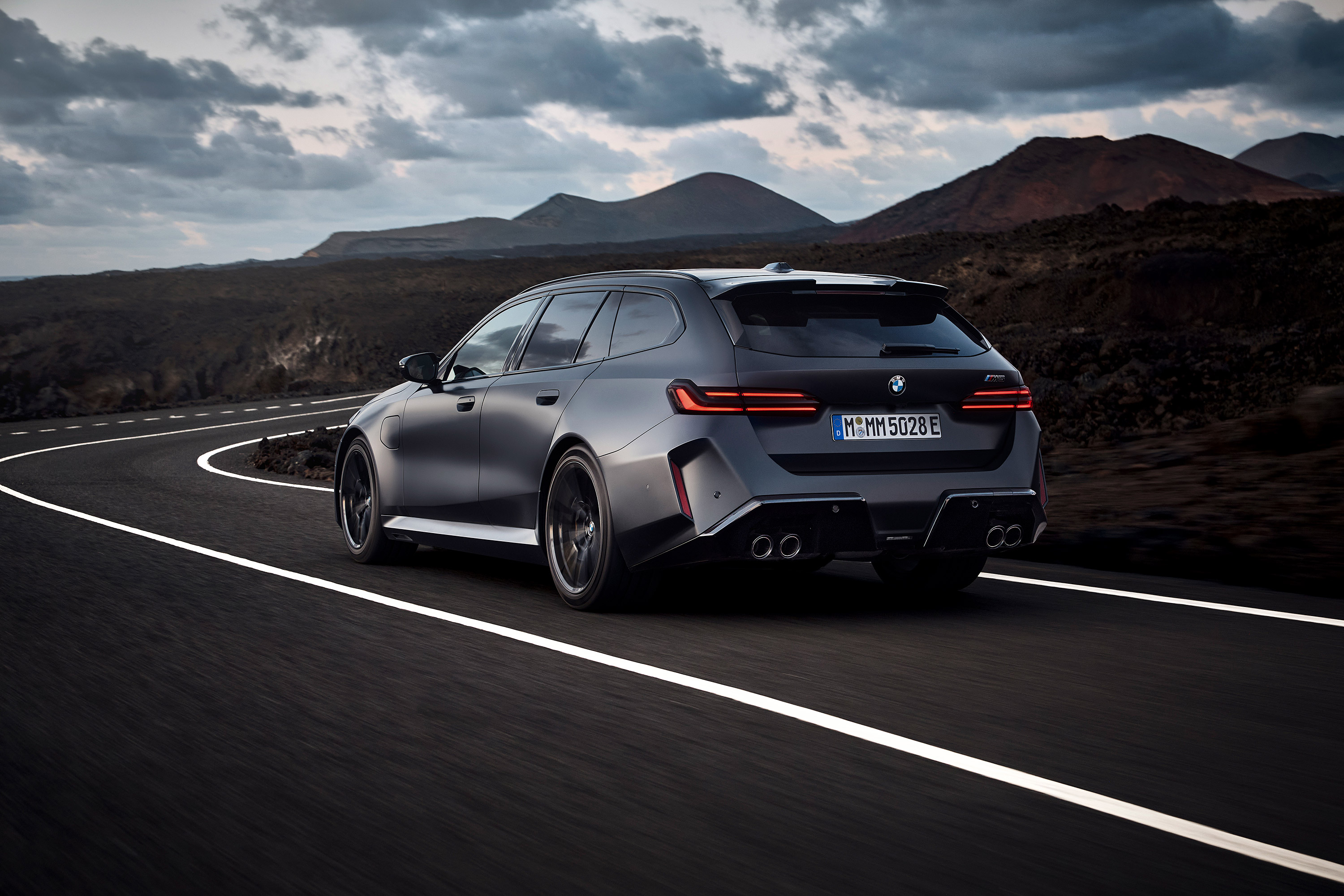  2025 BMW M5 Touring Wallpaper.