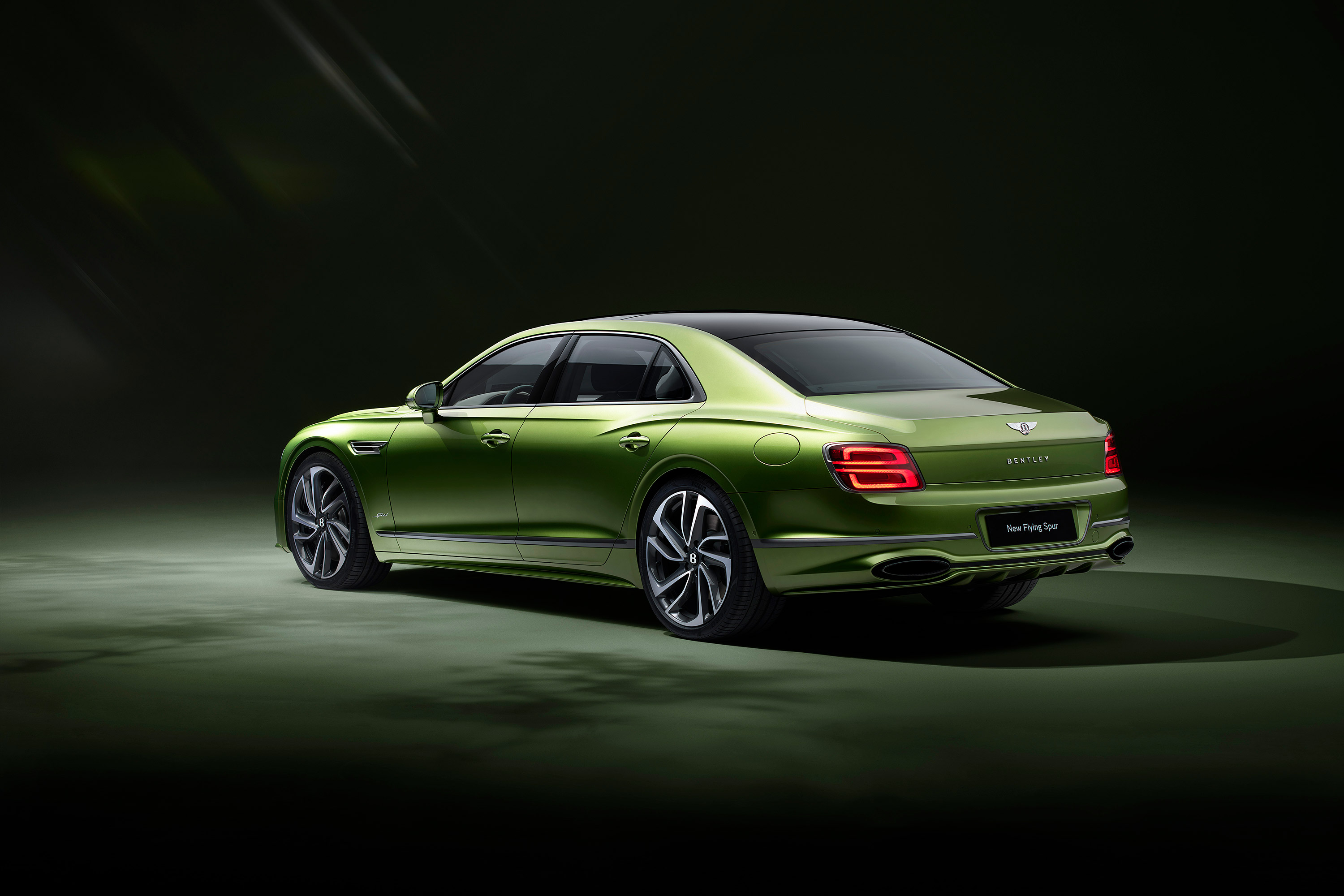  2025 Bentley Flying Spur Speed Wallpaper.