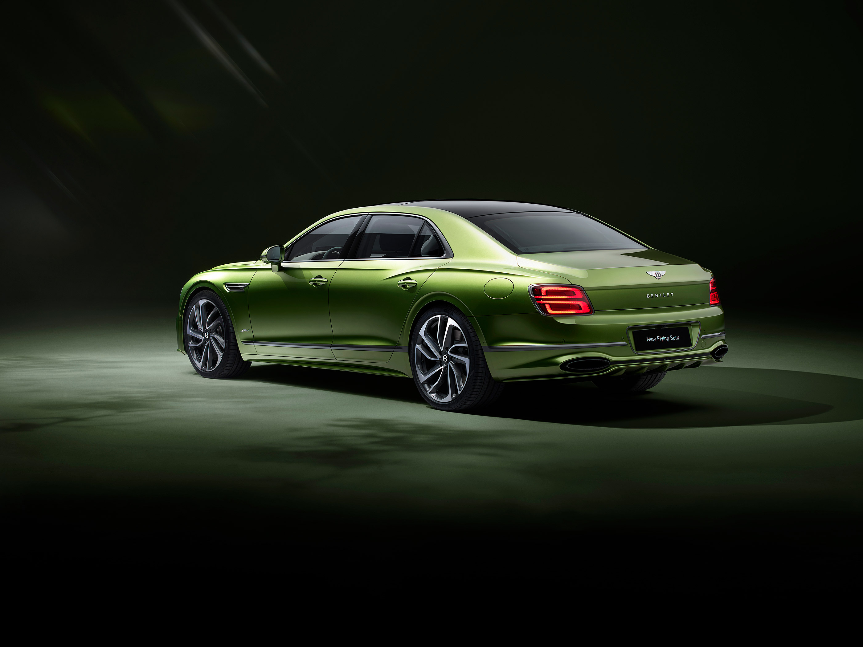  2025 Bentley Flying Spur Speed Wallpaper.